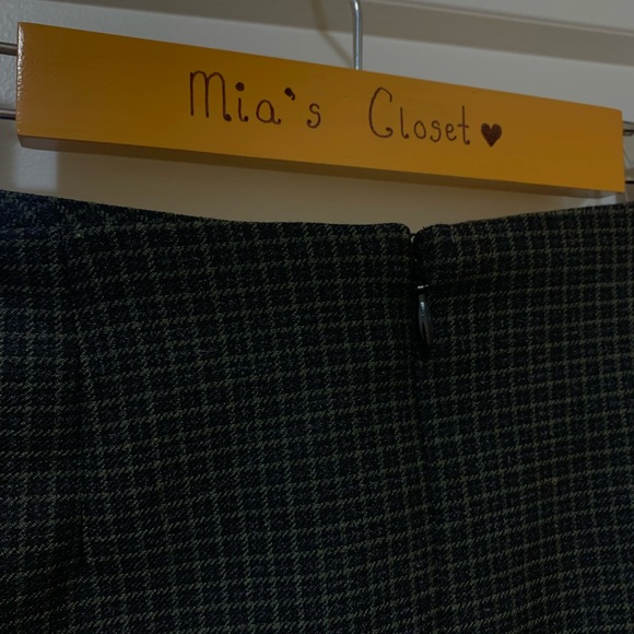 ARITIZIA Wilfred Mini A-line Skirt - Plaid - Navy Blue & Green - NEVER WORN! - Picture 3 of 8